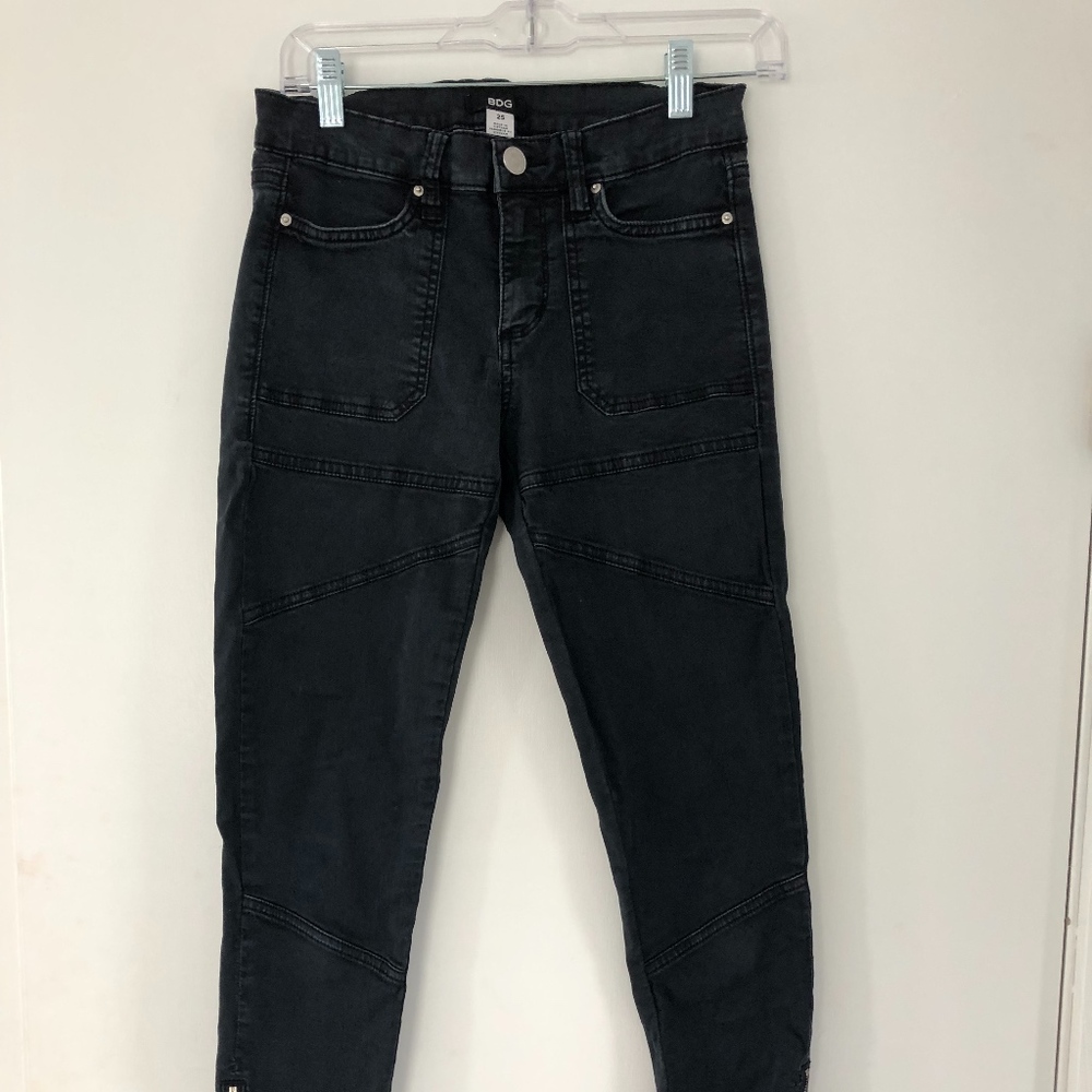 BDG Black Zipper Jeans